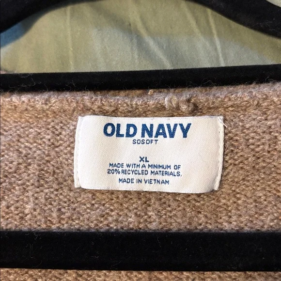 Old Navy Sweater - Picture 4 of 4